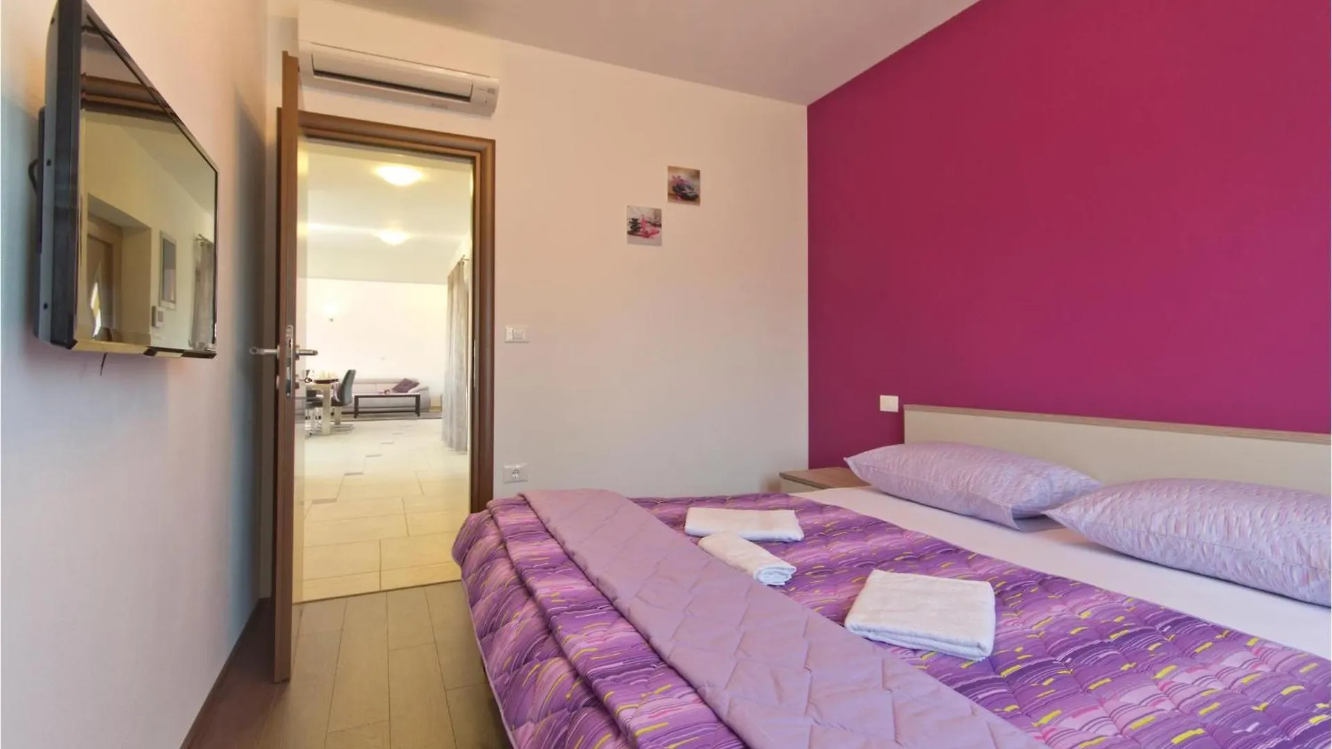 Nice Home In Sveti Kirin With Jacuzzi Jursici 0*,